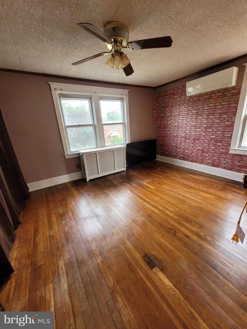 4130 Rosemont Avenue photo 43