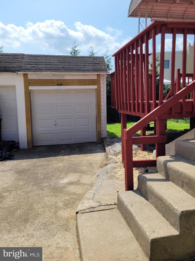 4130 Rosemont Avenue photo 9