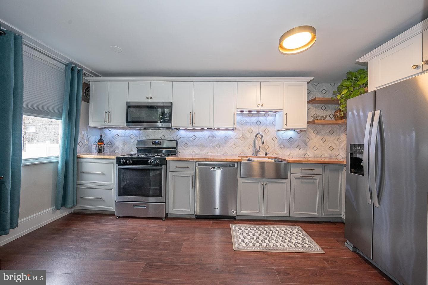 944 Fairfax Road photo 15