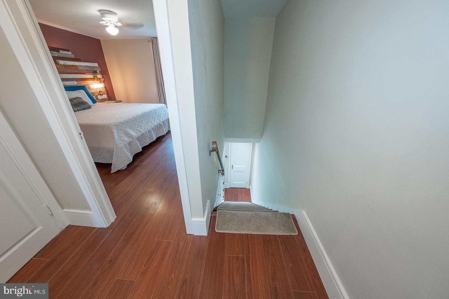 944 Fairfax Road photo 21