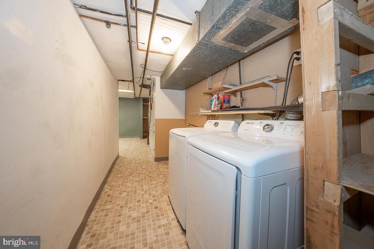 944 Fairfax Road photo 39