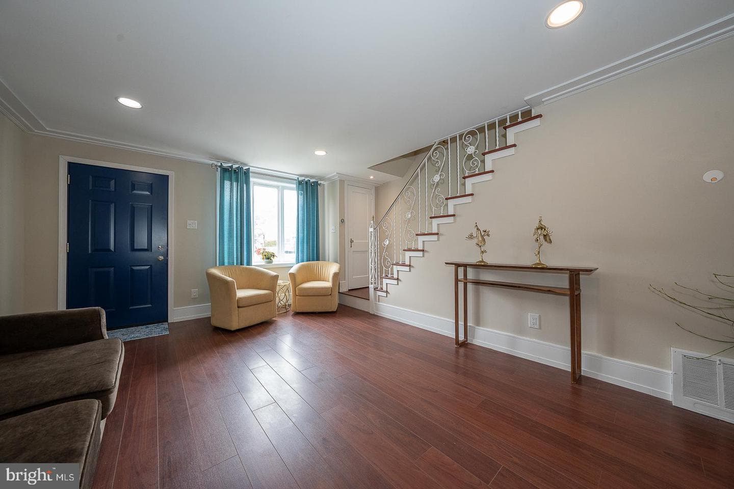 944 Fairfax Road photo 6