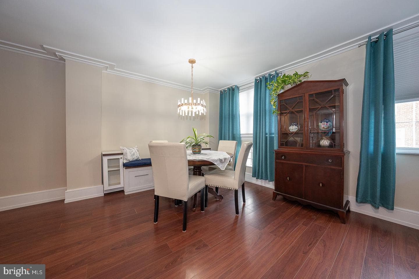 944 Fairfax Road photo 9