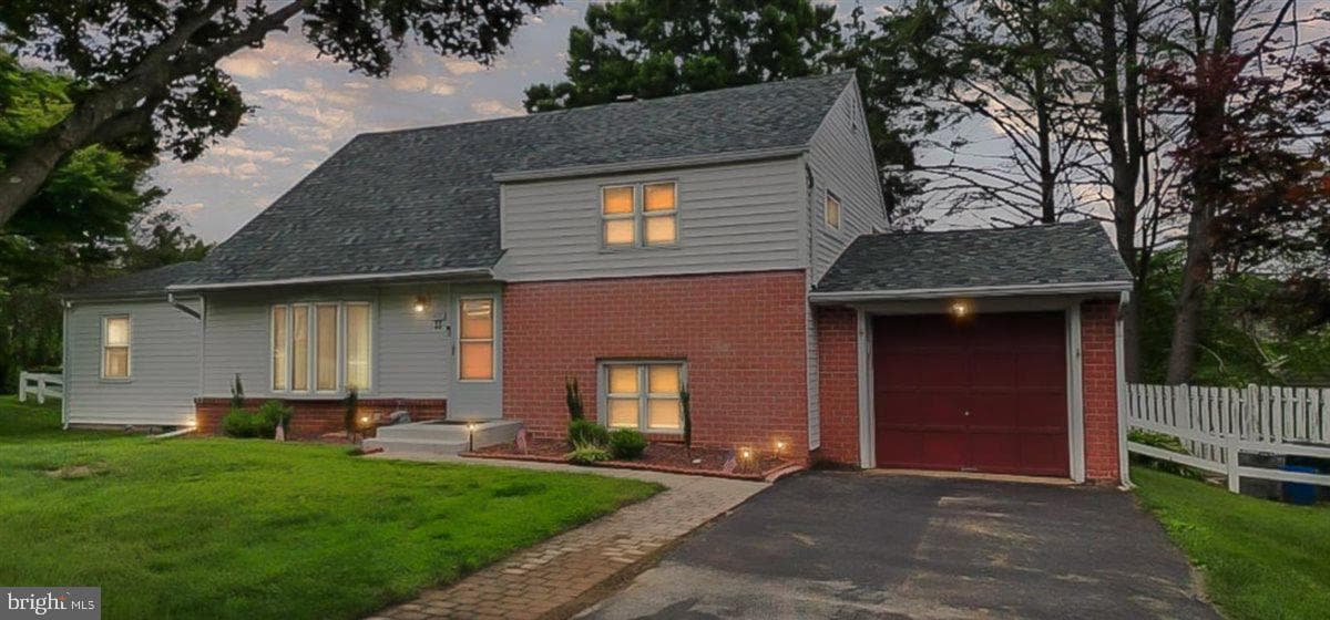 11 Stratford Drive photo 43