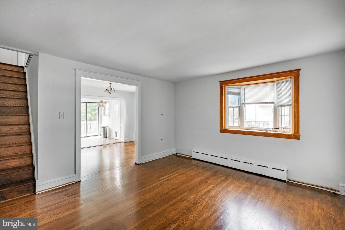 601 Georges Lane photo 9