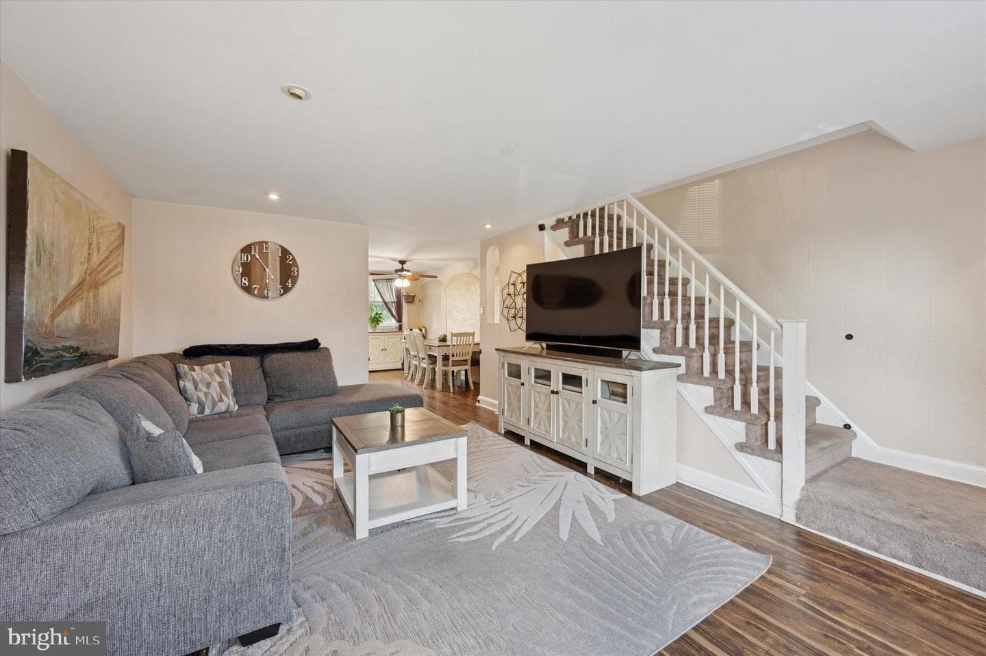 5238 Gramercy Drive photo 3