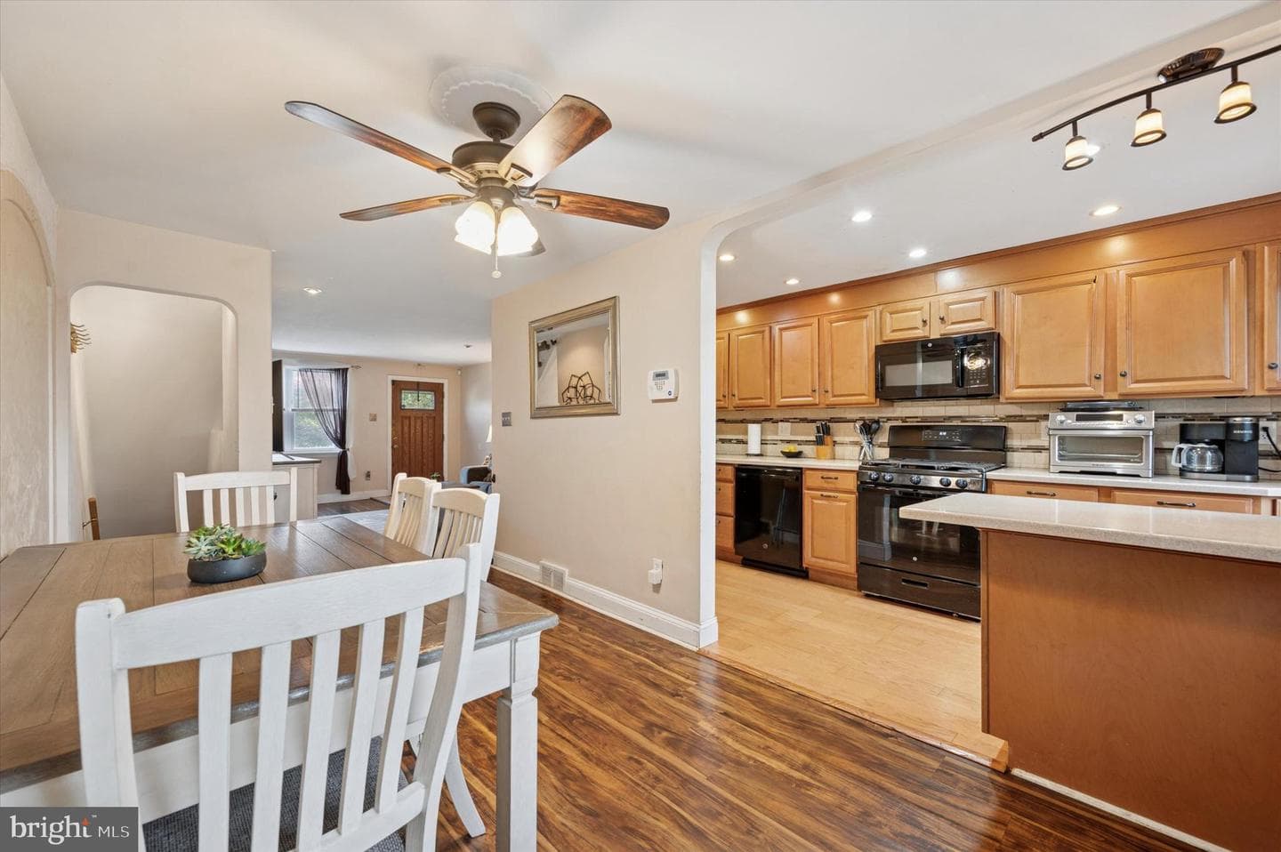 5238 Gramercy Drive photo 6