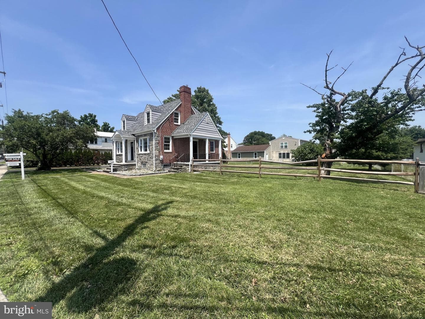 220 Kossuth Avenue photo 2