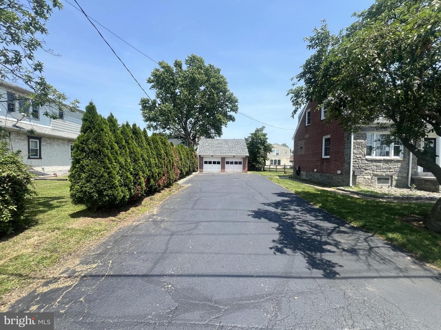 220 Kossuth Avenue photo 4