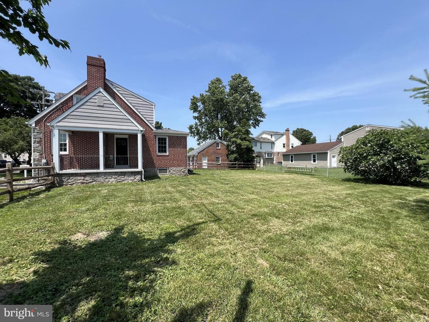 220 Kossuth Avenue photo 46