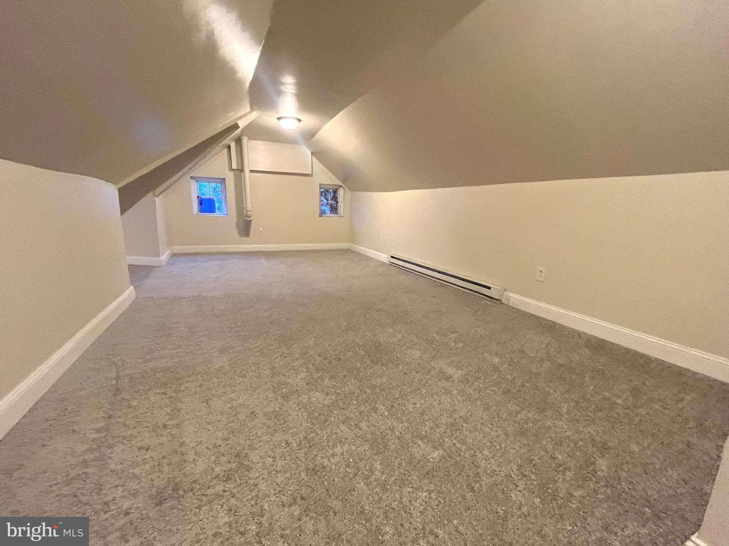 356 Upland Way photo 34