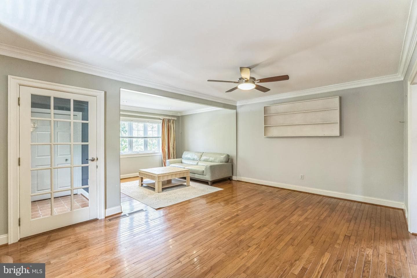 210 E Ashland Avenue photo 9
