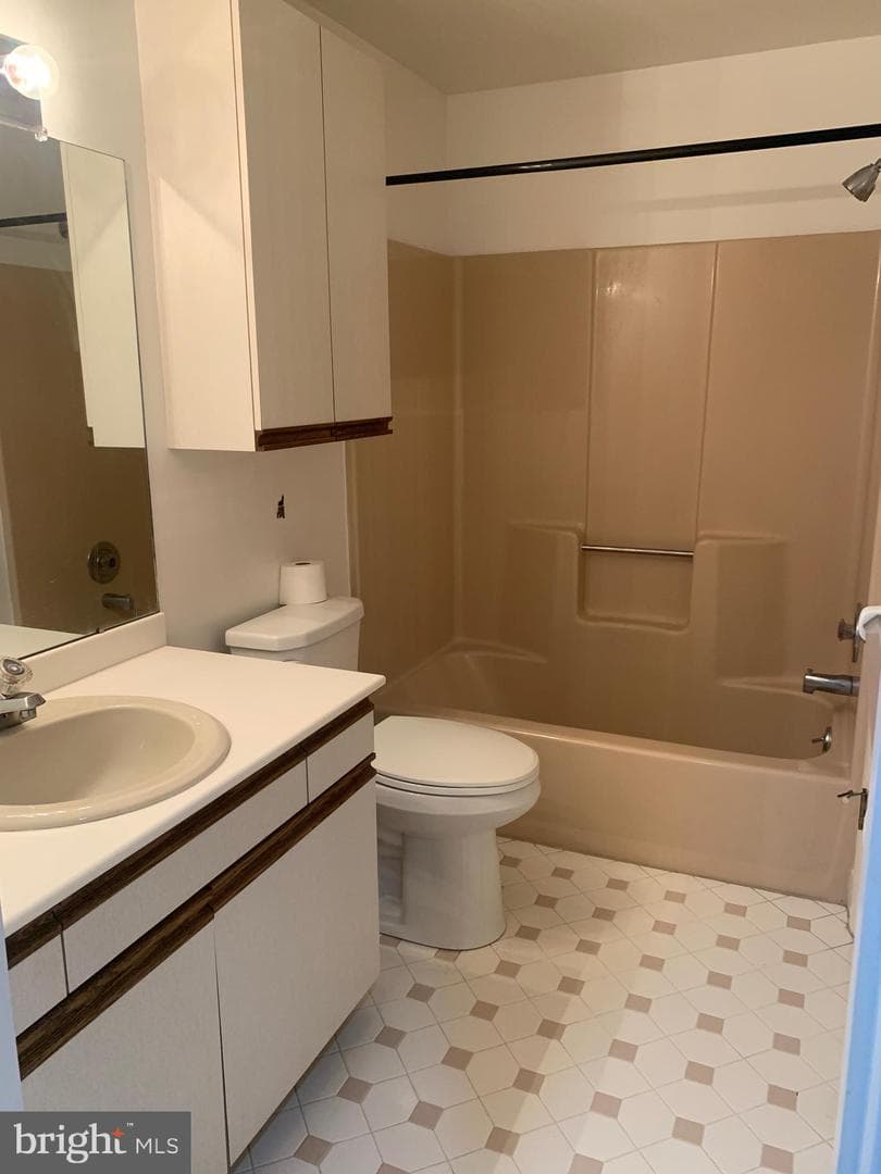 25 Oakmont Place photo 10