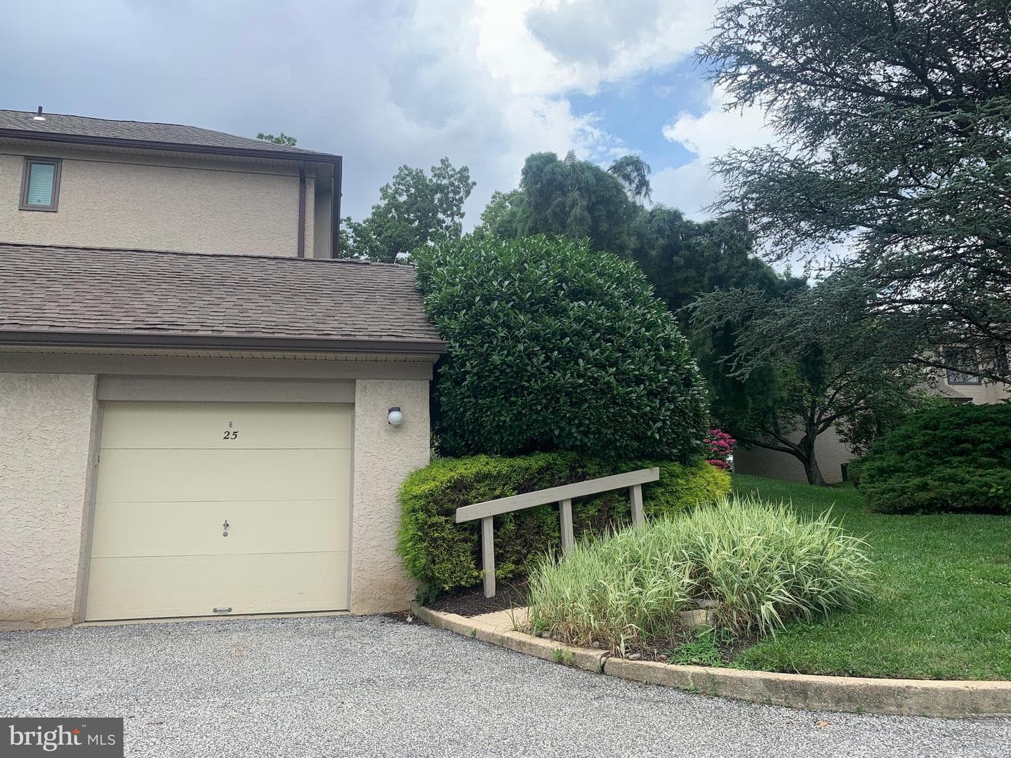 25 Oakmont Place photo 35