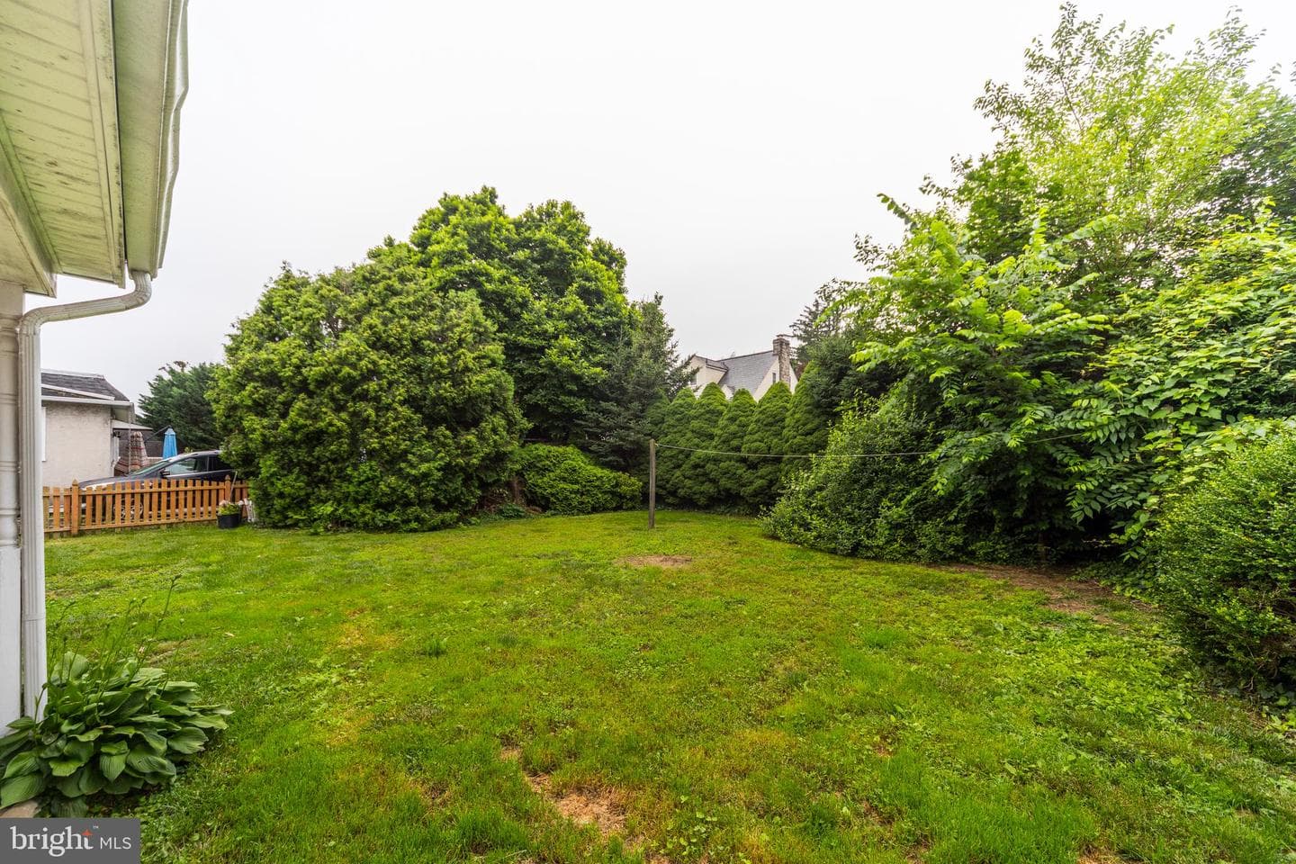 824 Lindale Avenue photo 36