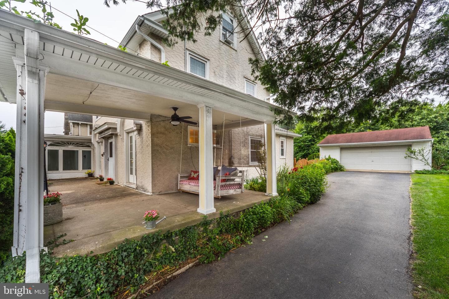 824 Lindale Avenue photo 8