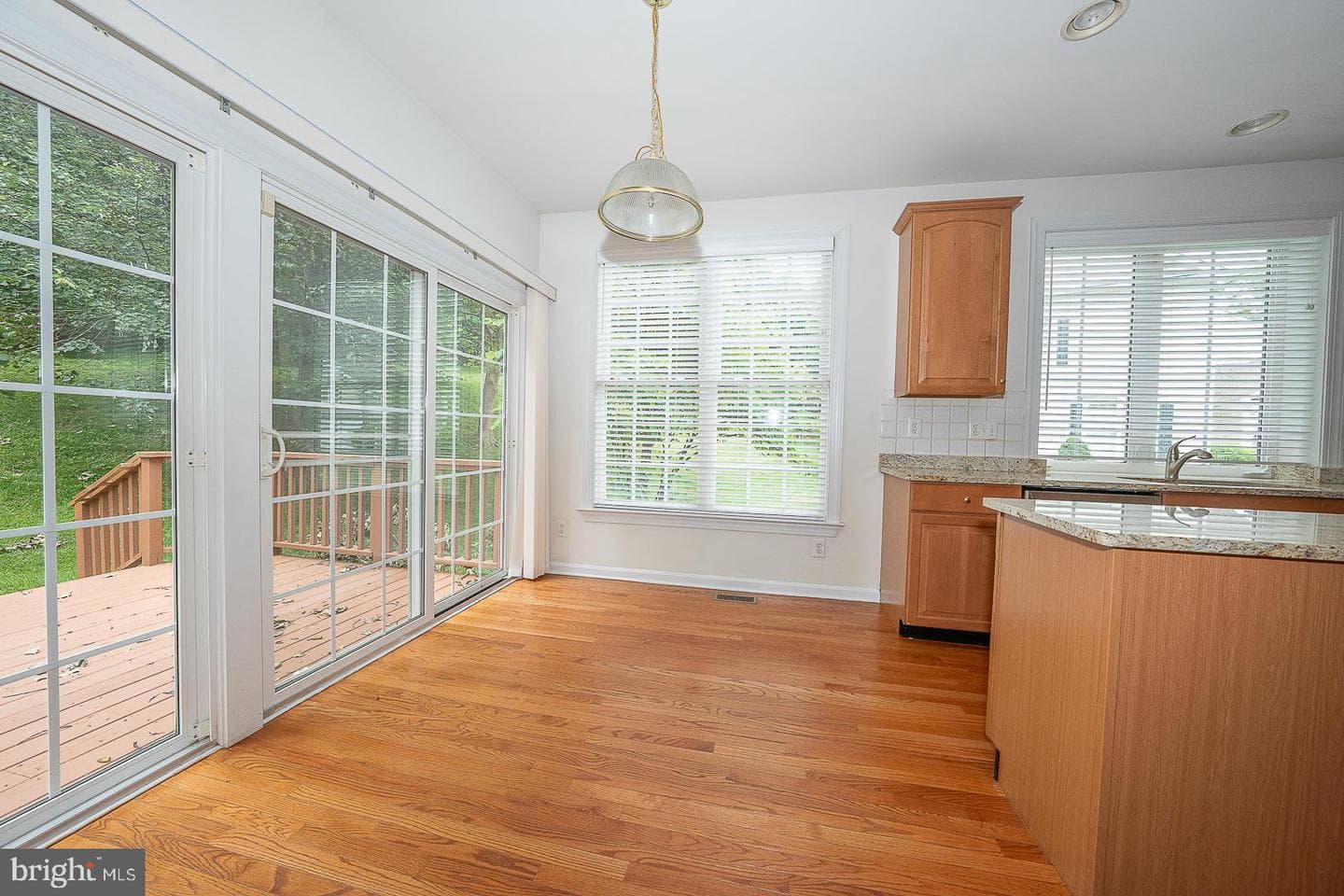 206 Excalibur Drive photo 12