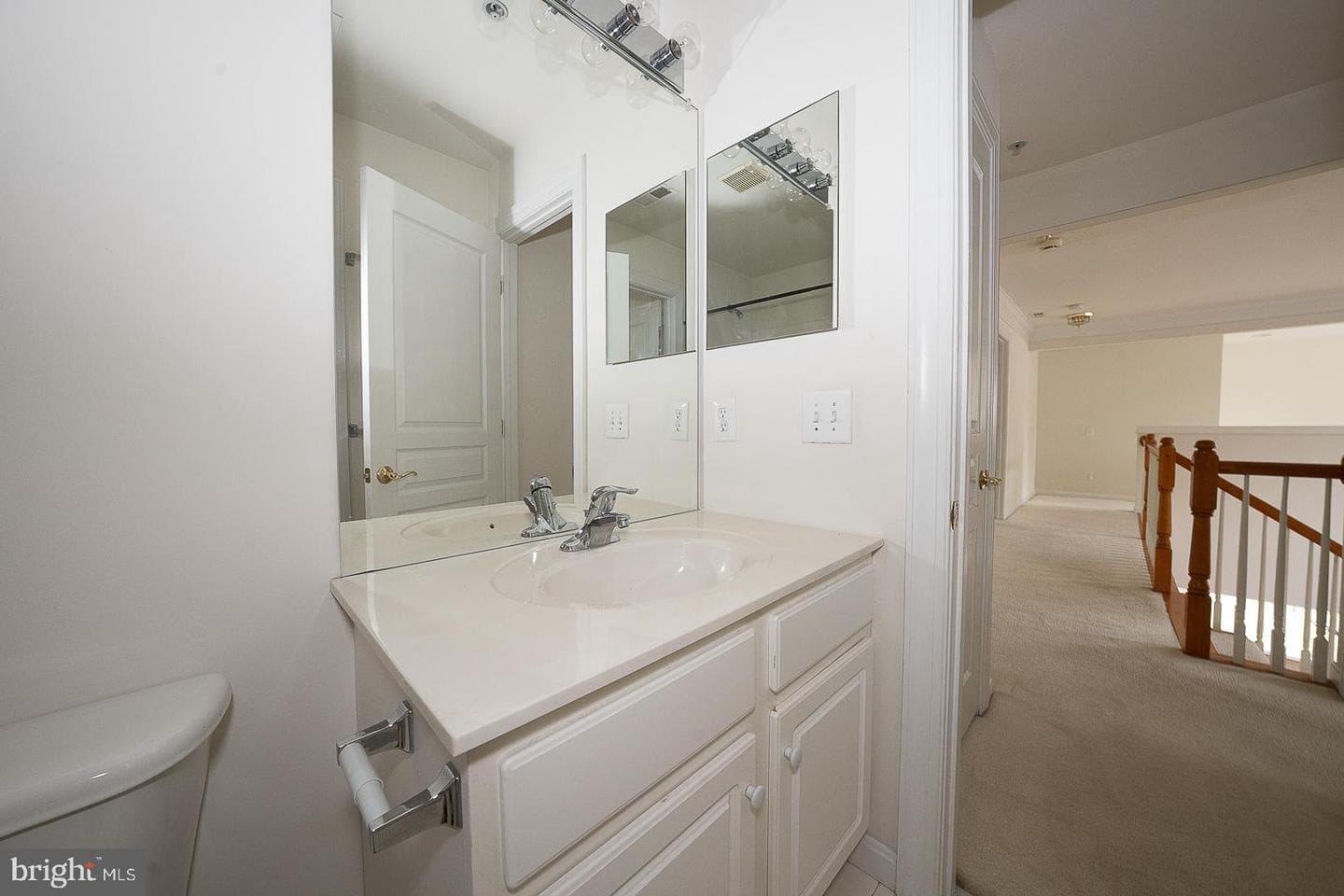 206 Excalibur Drive photo 21