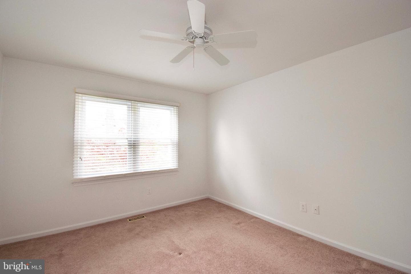 614 Penfield Avenue photo 24