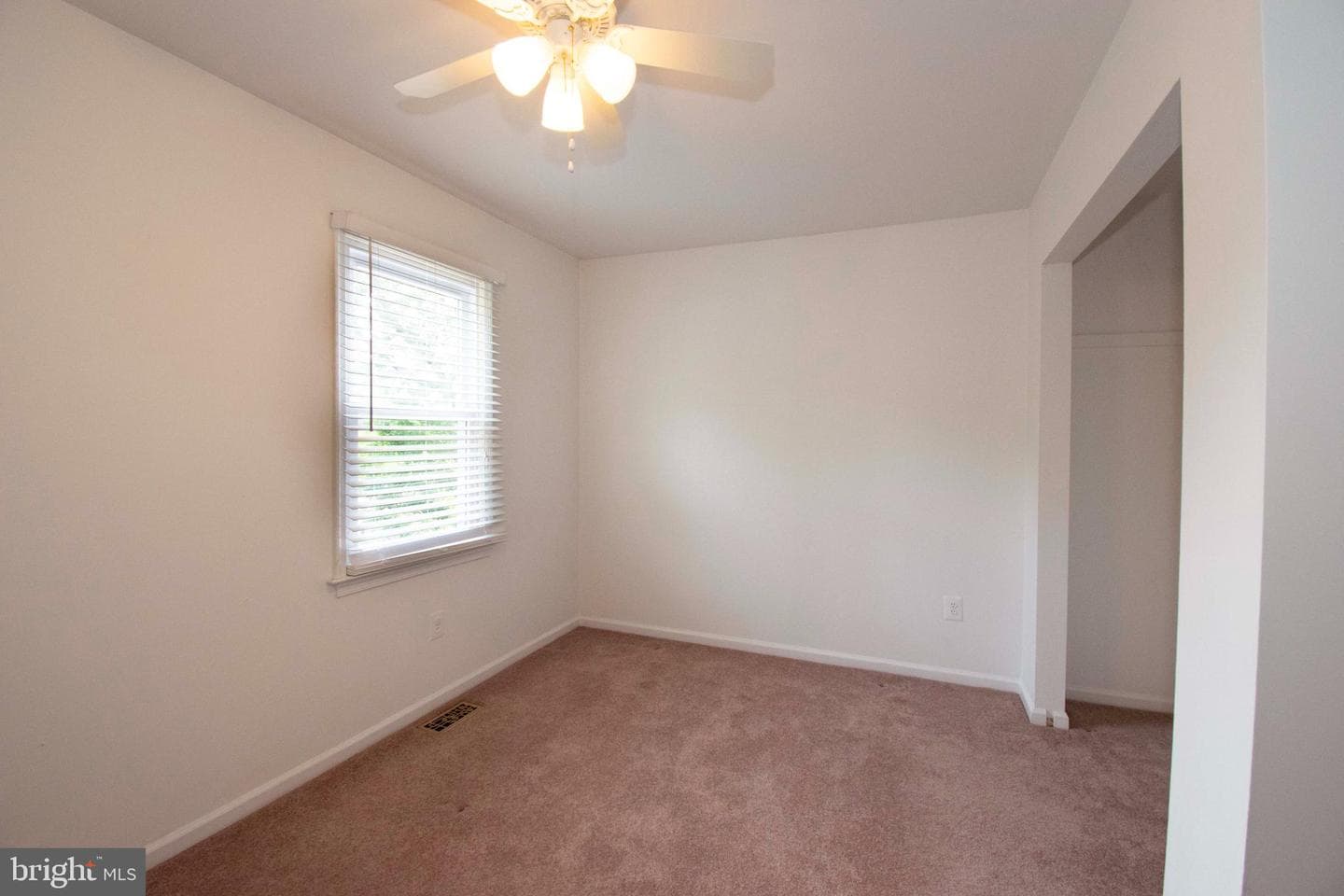 614 Penfield Avenue photo 25