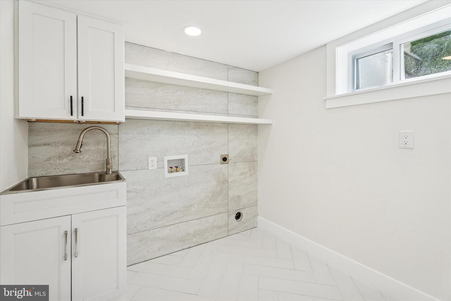456 Colfax Road photo 22