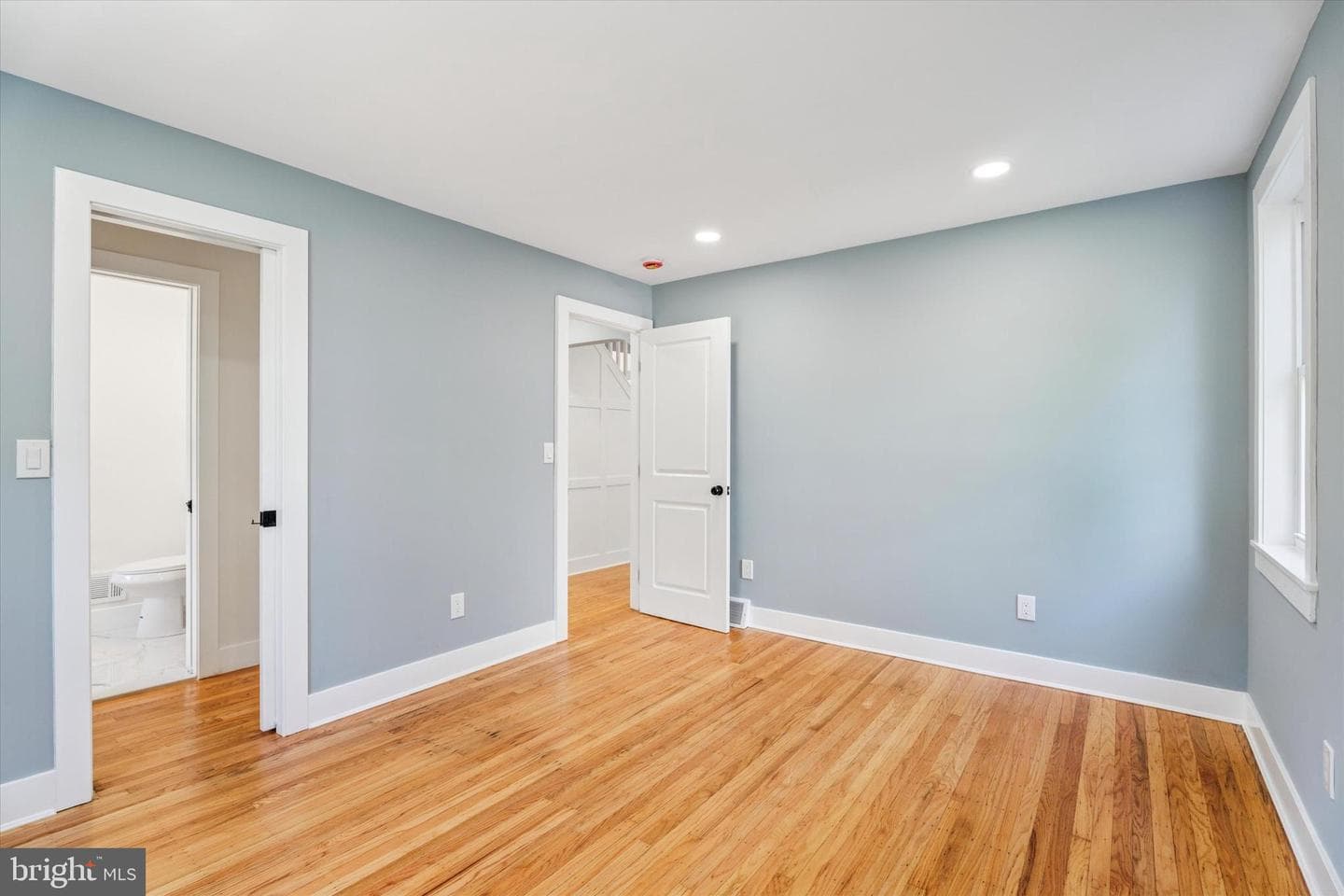 456 Colfax Road photo 5