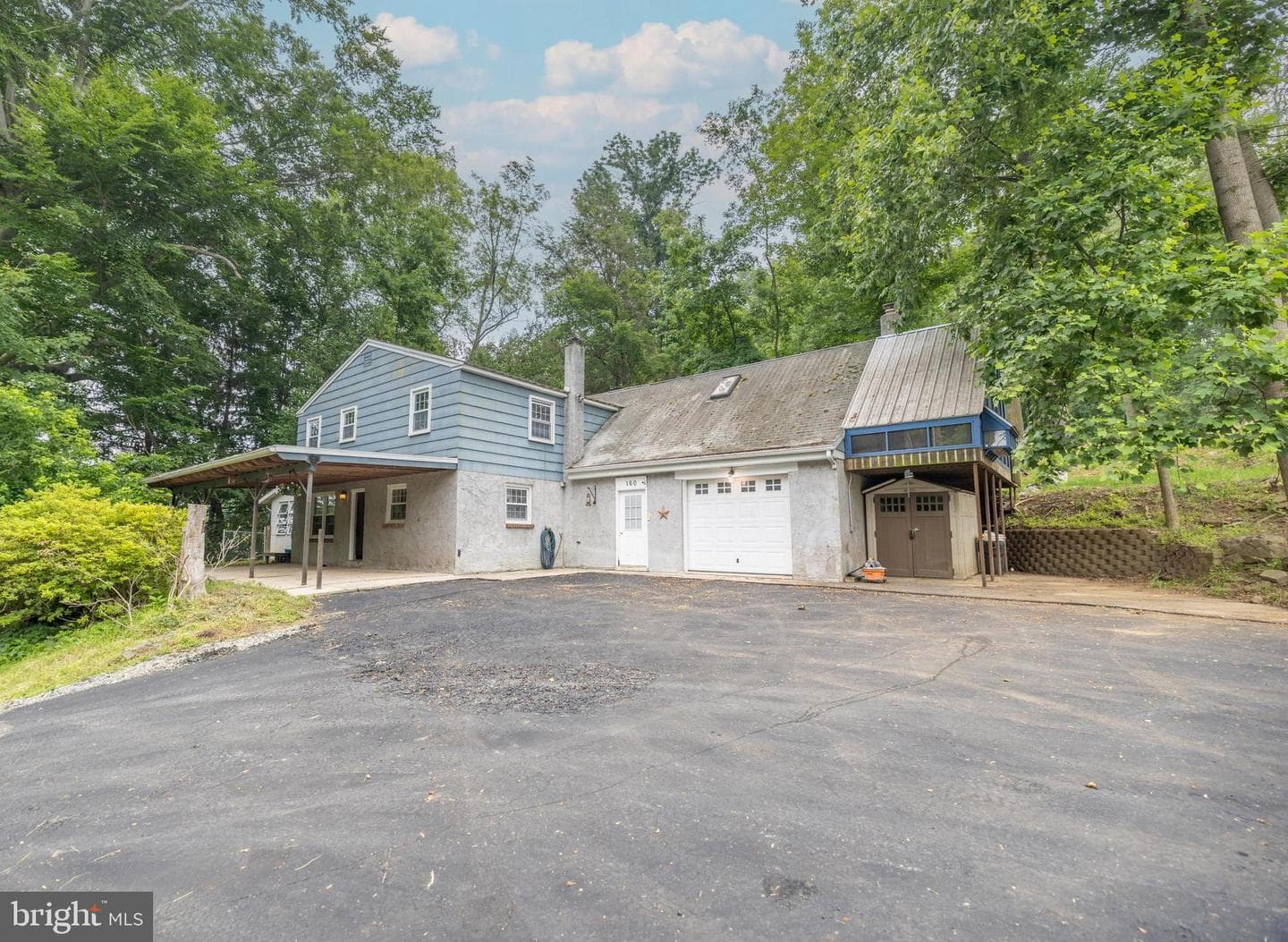 160 Stoney Bank Road photo 2