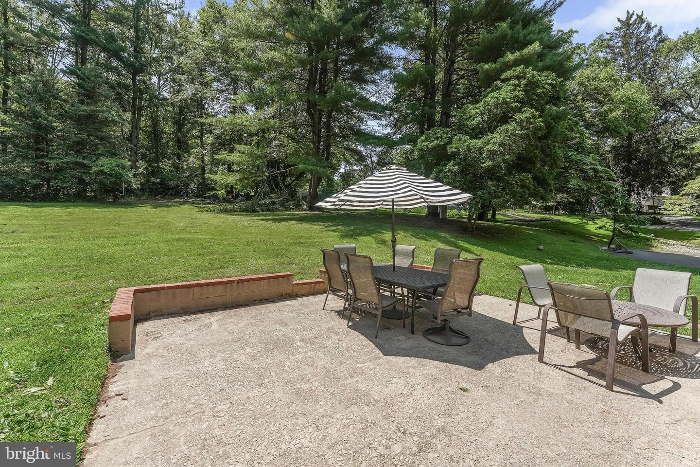 430 W Rose Tree Road photo 27