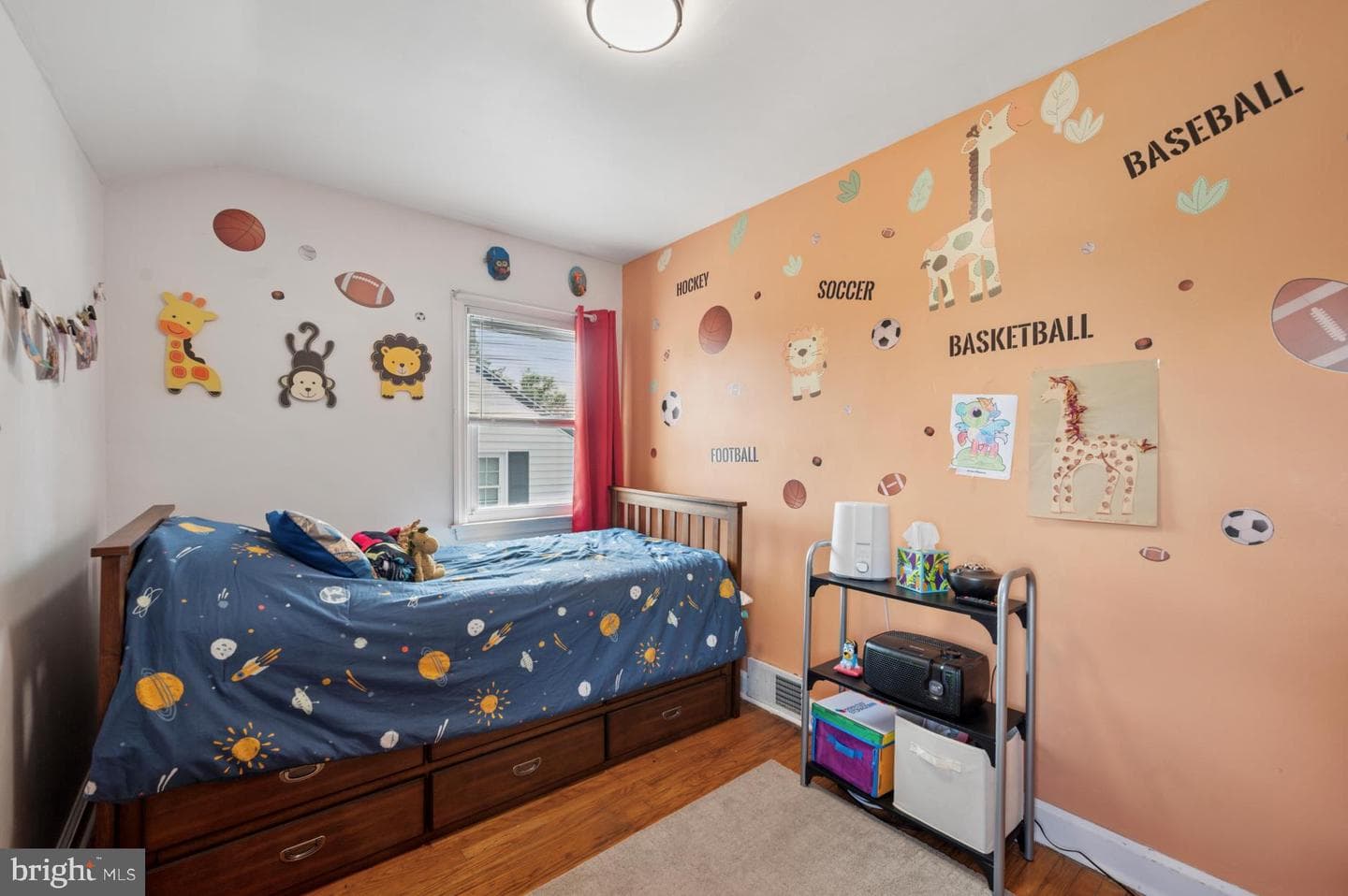 104 Scheivert Avenue photo 13