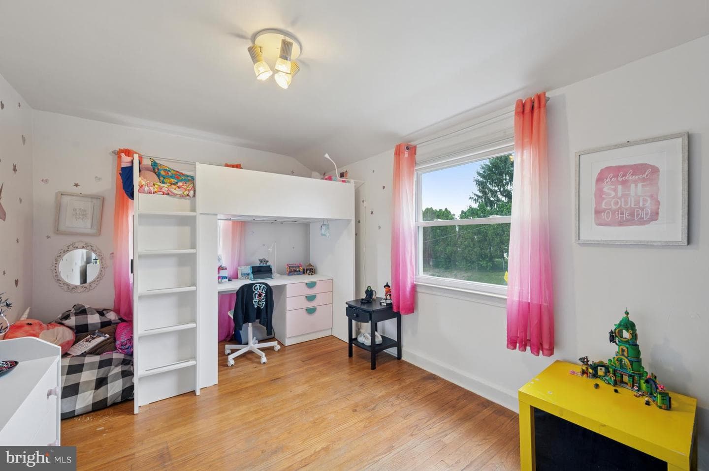 104 Scheivert Avenue photo 14