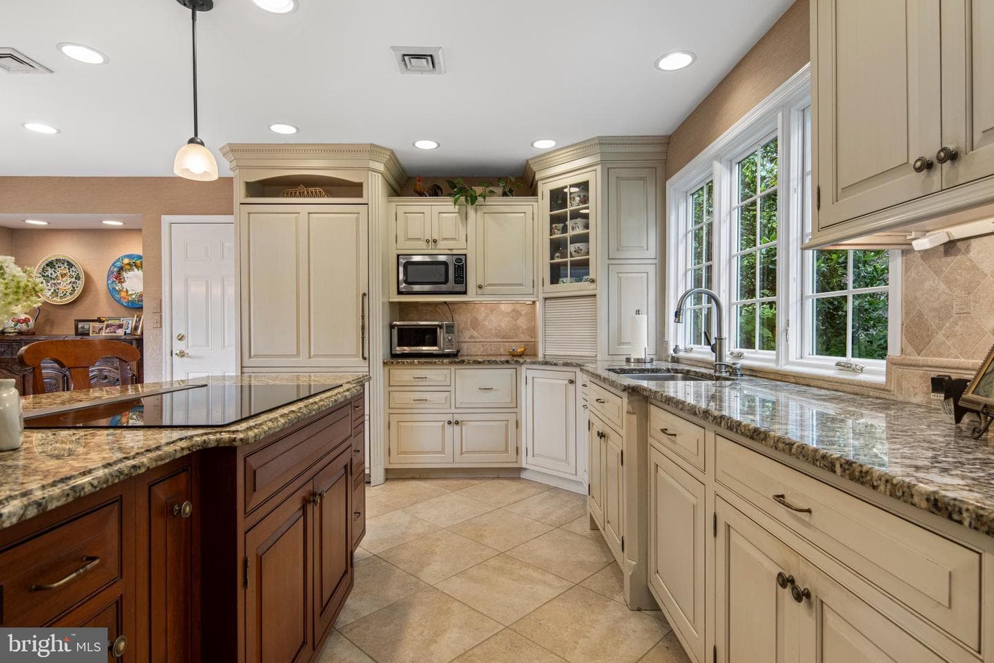 8 Shannon Circle photo 19