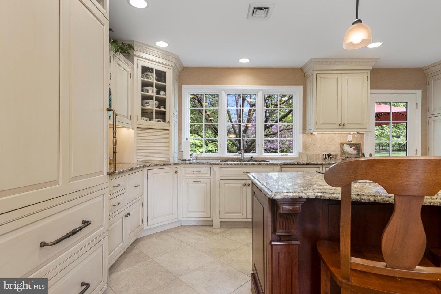 8 Shannon Circle photo 20