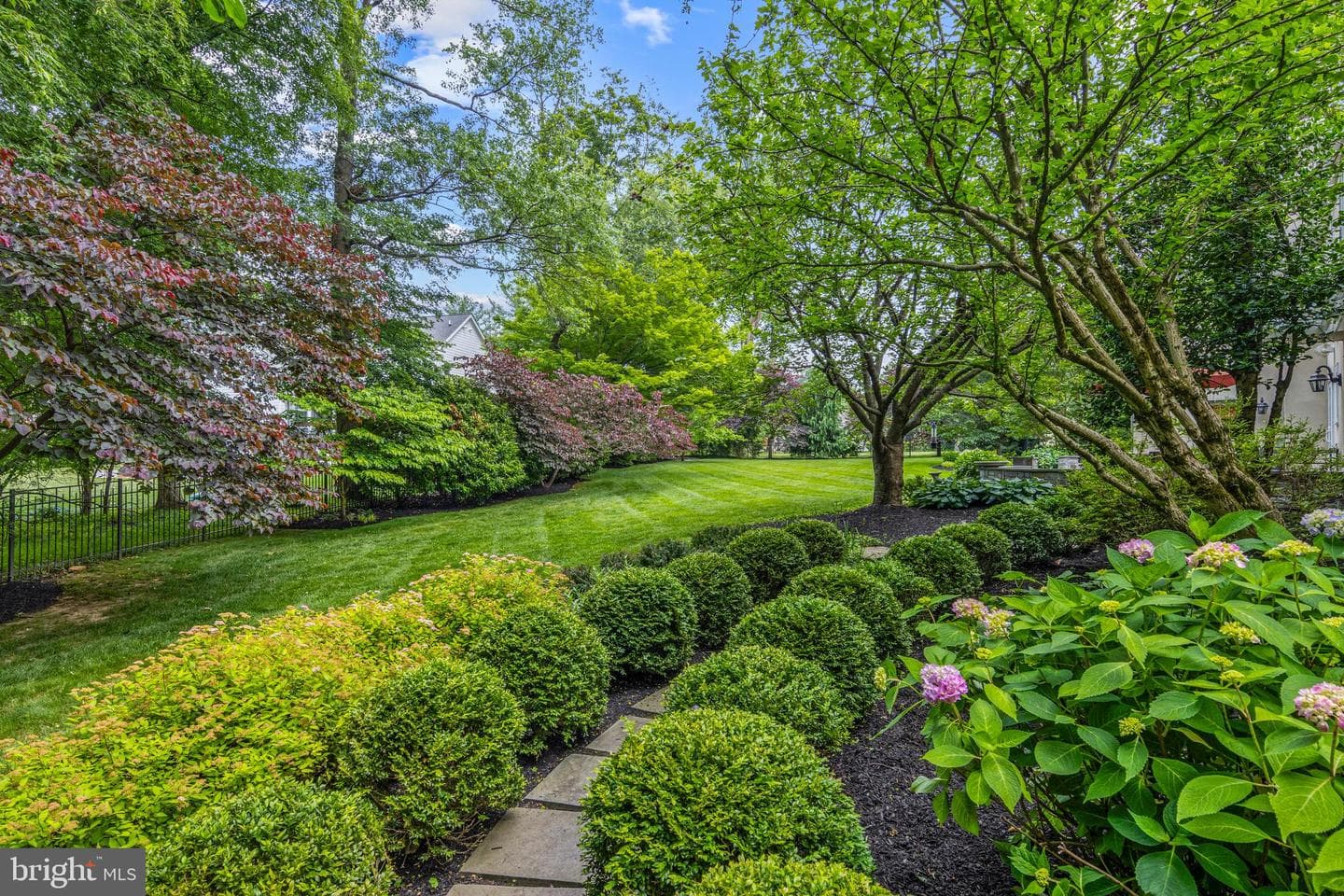 8 Shannon Circle photo 26