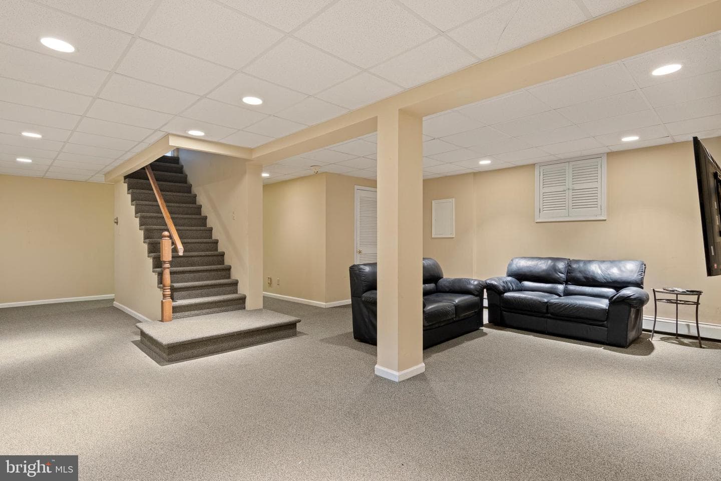 8 Shannon Circle photo 42