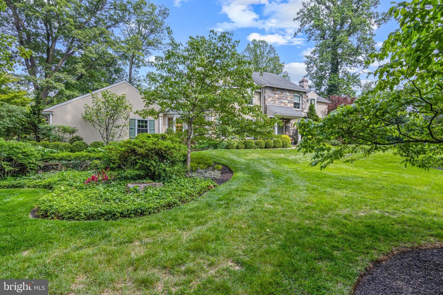 8 Shannon Circle photo 44