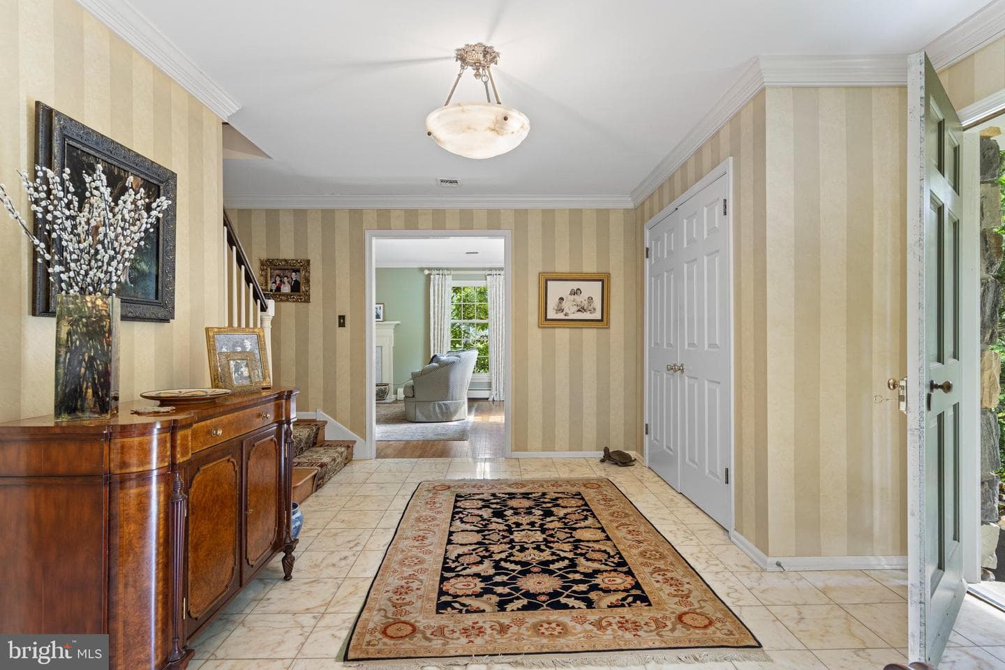 8 Shannon Circle photo 7