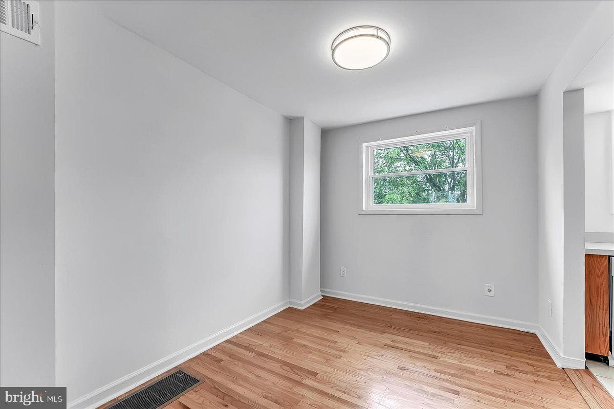 747 Bennington Road photo 7