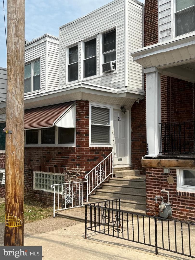 211 Wright Avenue photo 13
