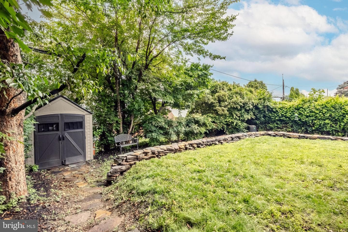 533 Achille Road photo 43