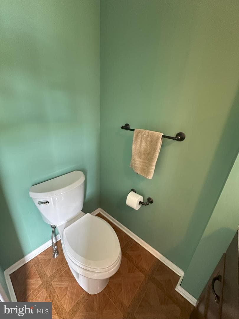 239 Bishop Drive photo 10