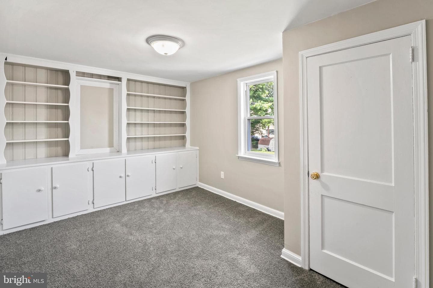 51 E Ann Road photo 20