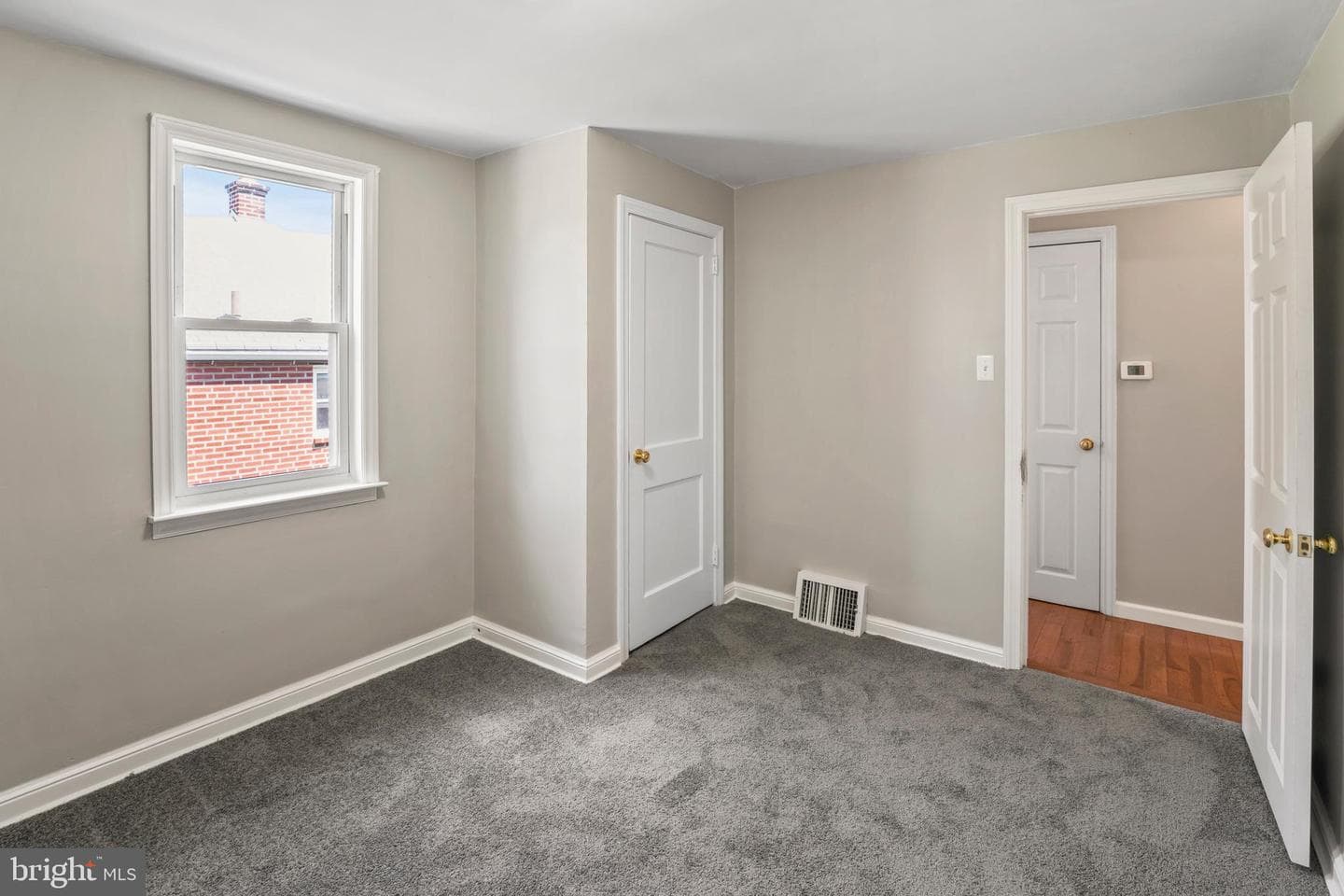51 E Ann Road photo 21