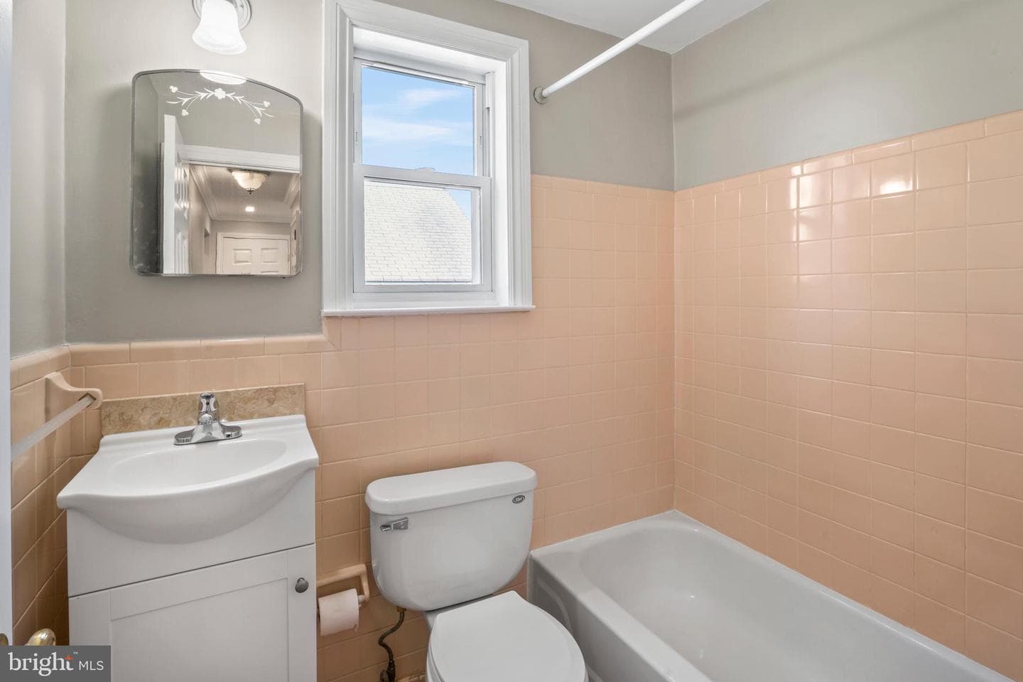 51 E Ann Road photo 22