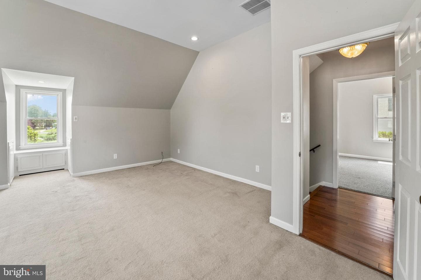 51 E Ann Road photo 29