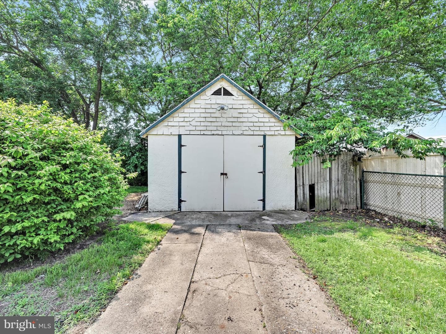 333 Seneca Street photo 30