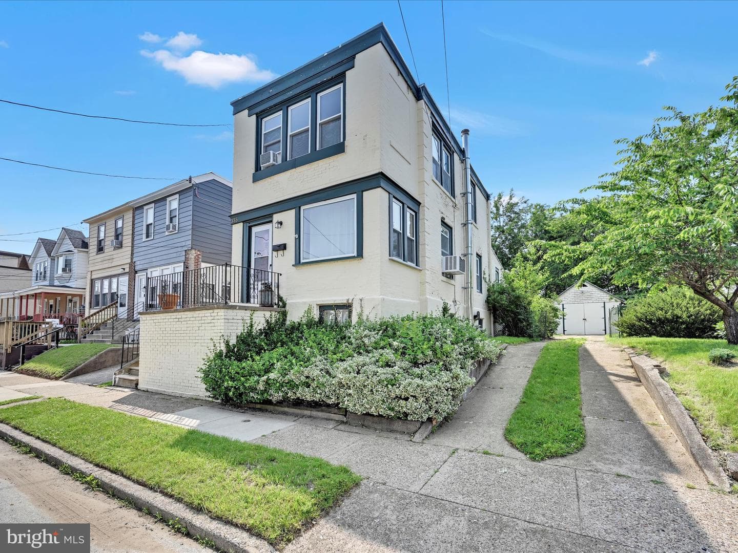 333 Seneca Street photo 4