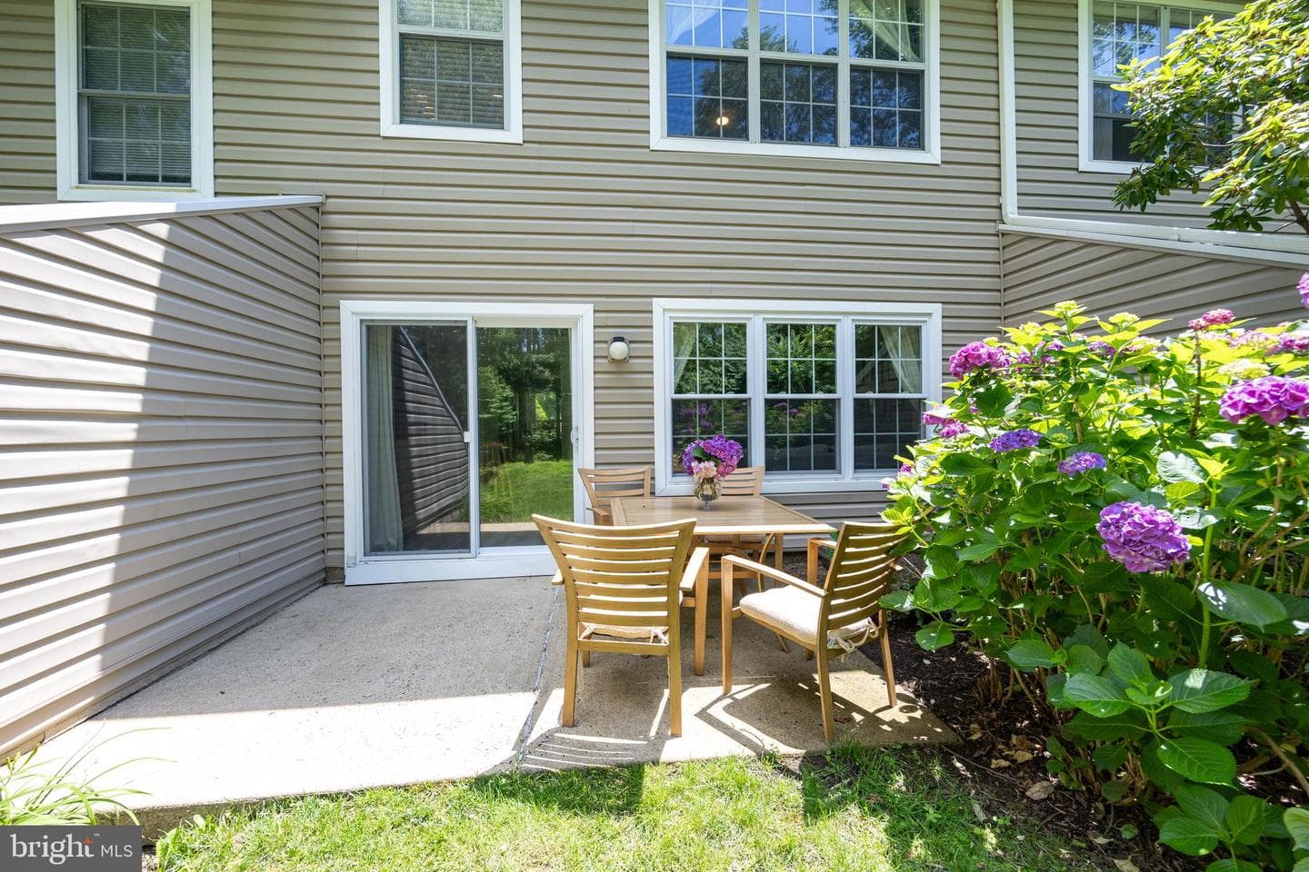 256 Stanton Court photo 34