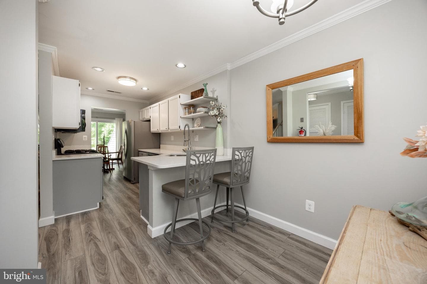 256 Stanton Court photo 6