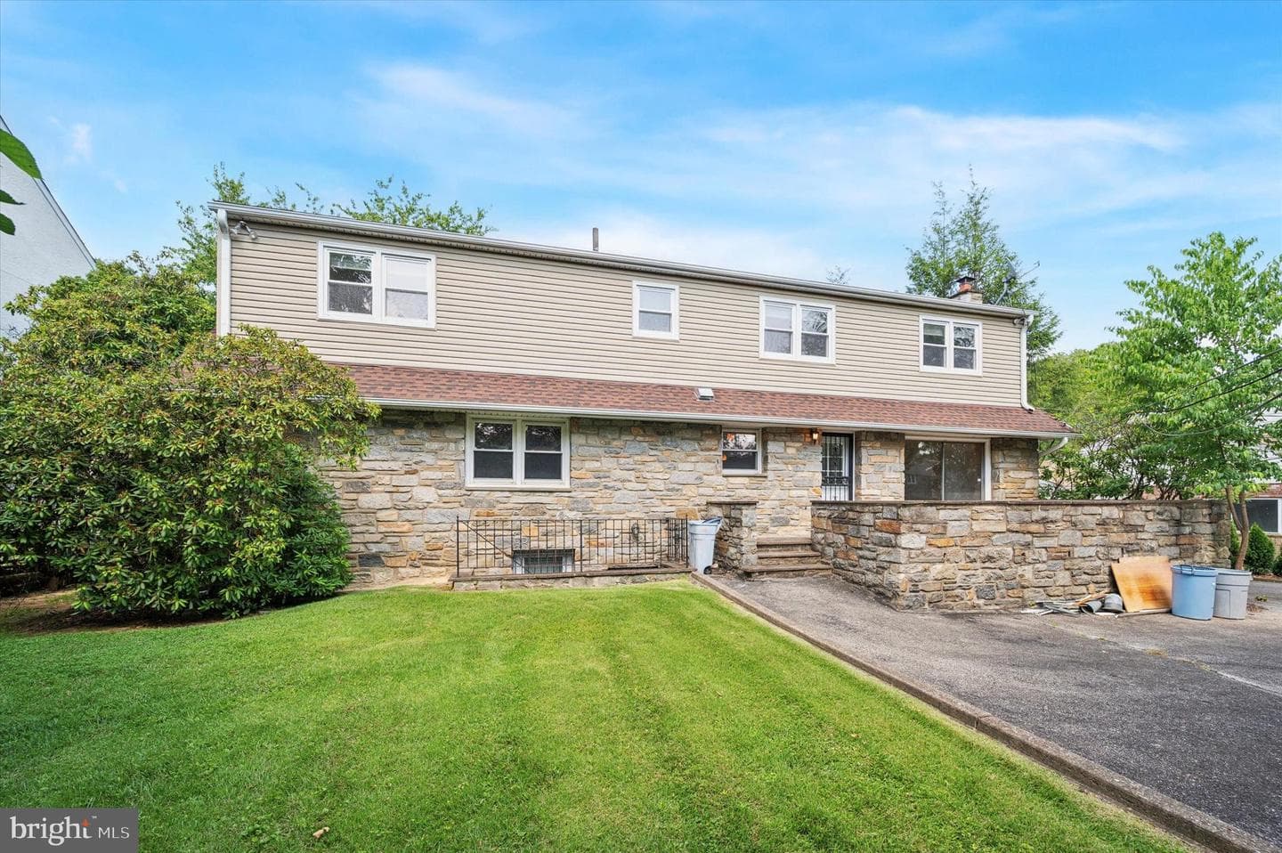 26 N Edmonds Avenue photo 25