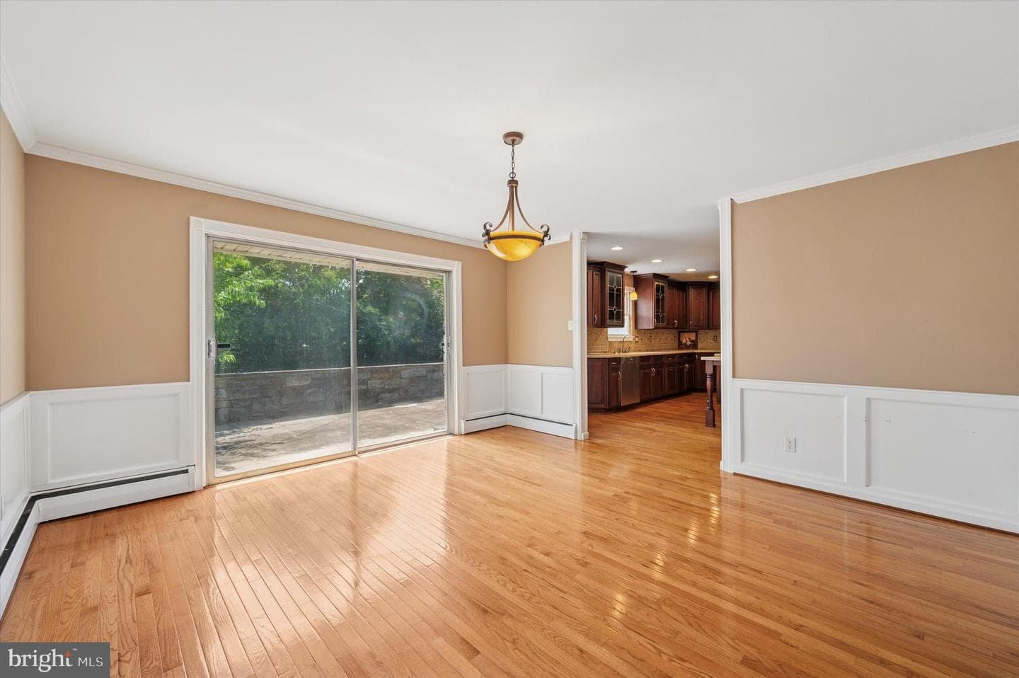 26 N Edmonds Avenue photo 4